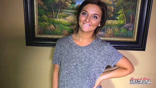 Kylies Back Again;;Cute 20S Babe Visits Again For Quick-Fuck!!